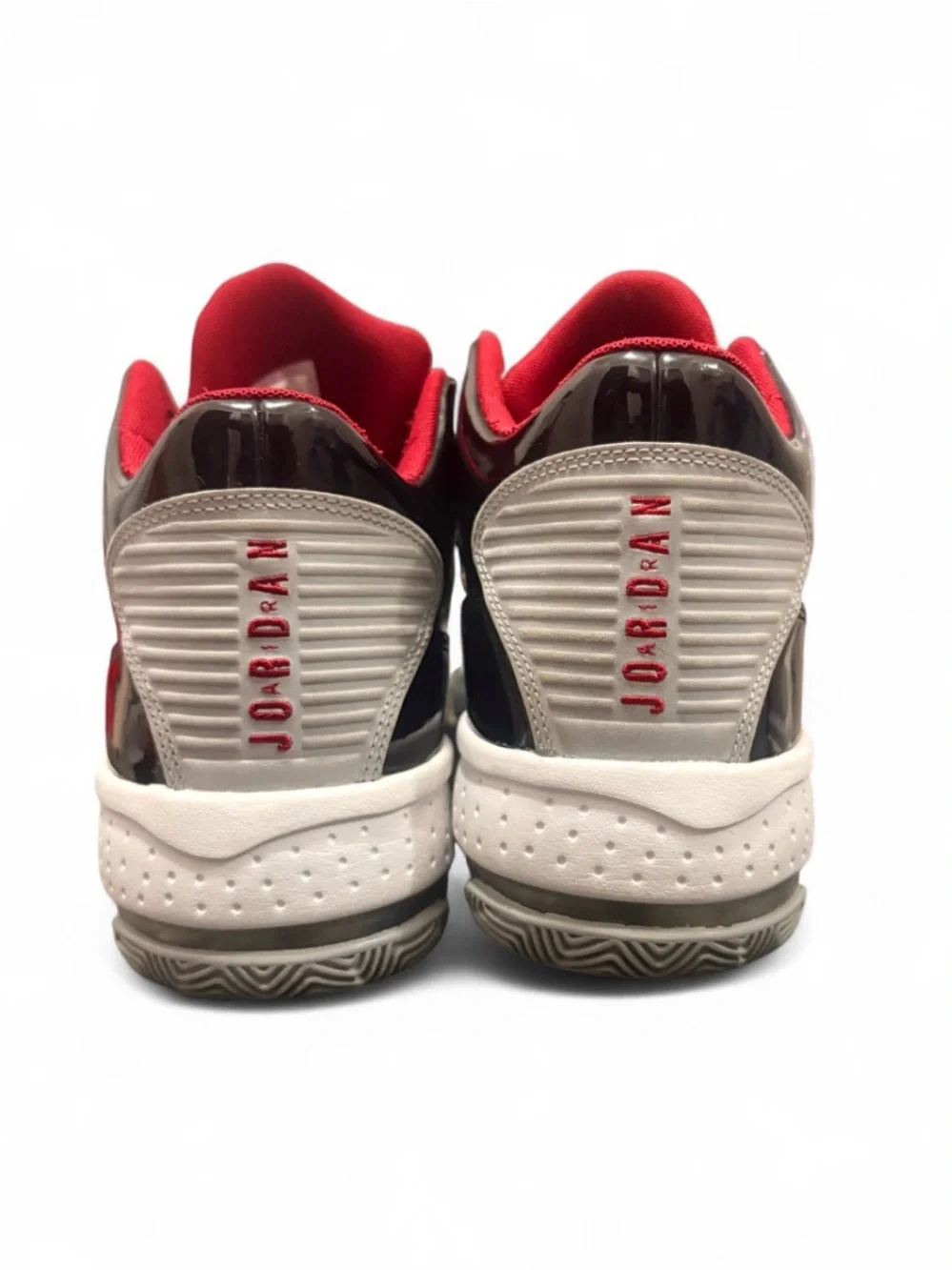 Jordan Max Aura 2 Black/White/Red Patent
